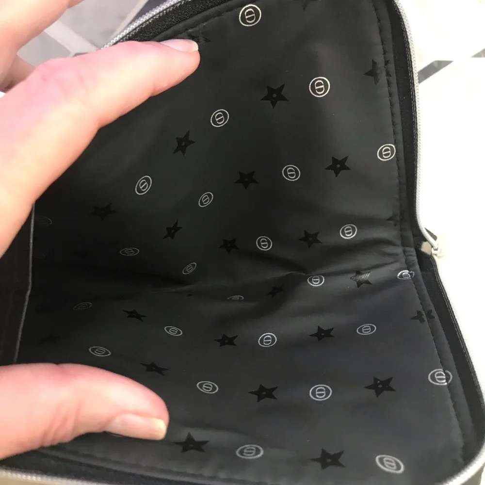 DIOR MAKEUP BRUSH COSMETICS CASE BAG TOTE - Picture 6 of 7